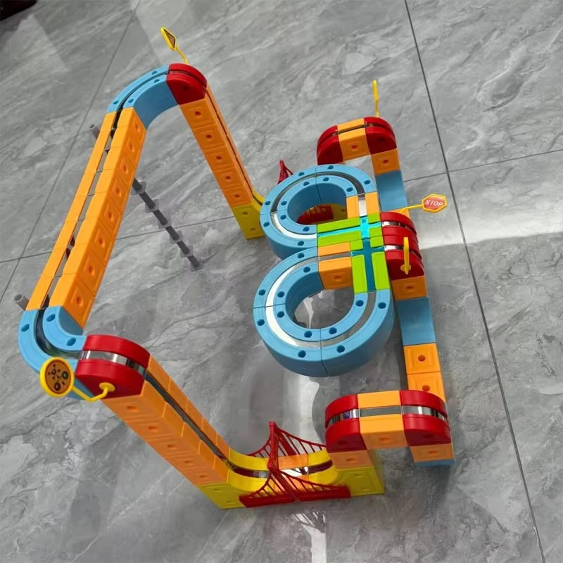 3D Magnetic Track Car Boy High - Toy Train Track Set reseña y precio
